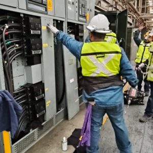 Servicio mantenimiento en ARNECOM 2